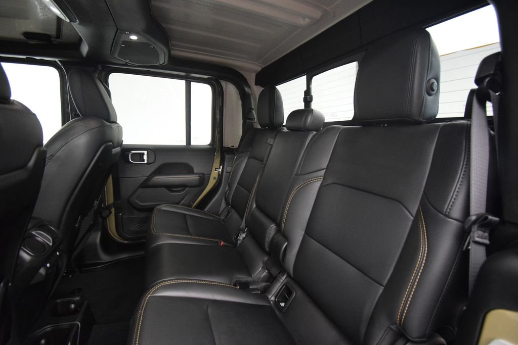 Used 2025 41 Jeep High Tide image 24