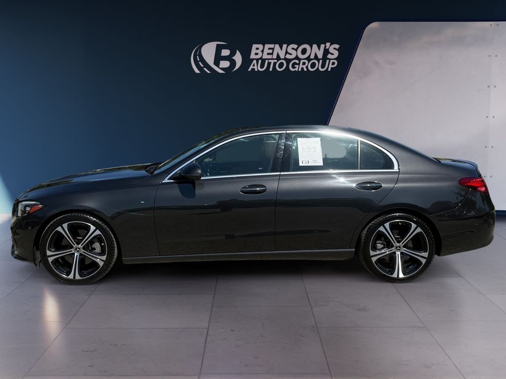 Used 2023  Mercedes-Benz C 300 image 2