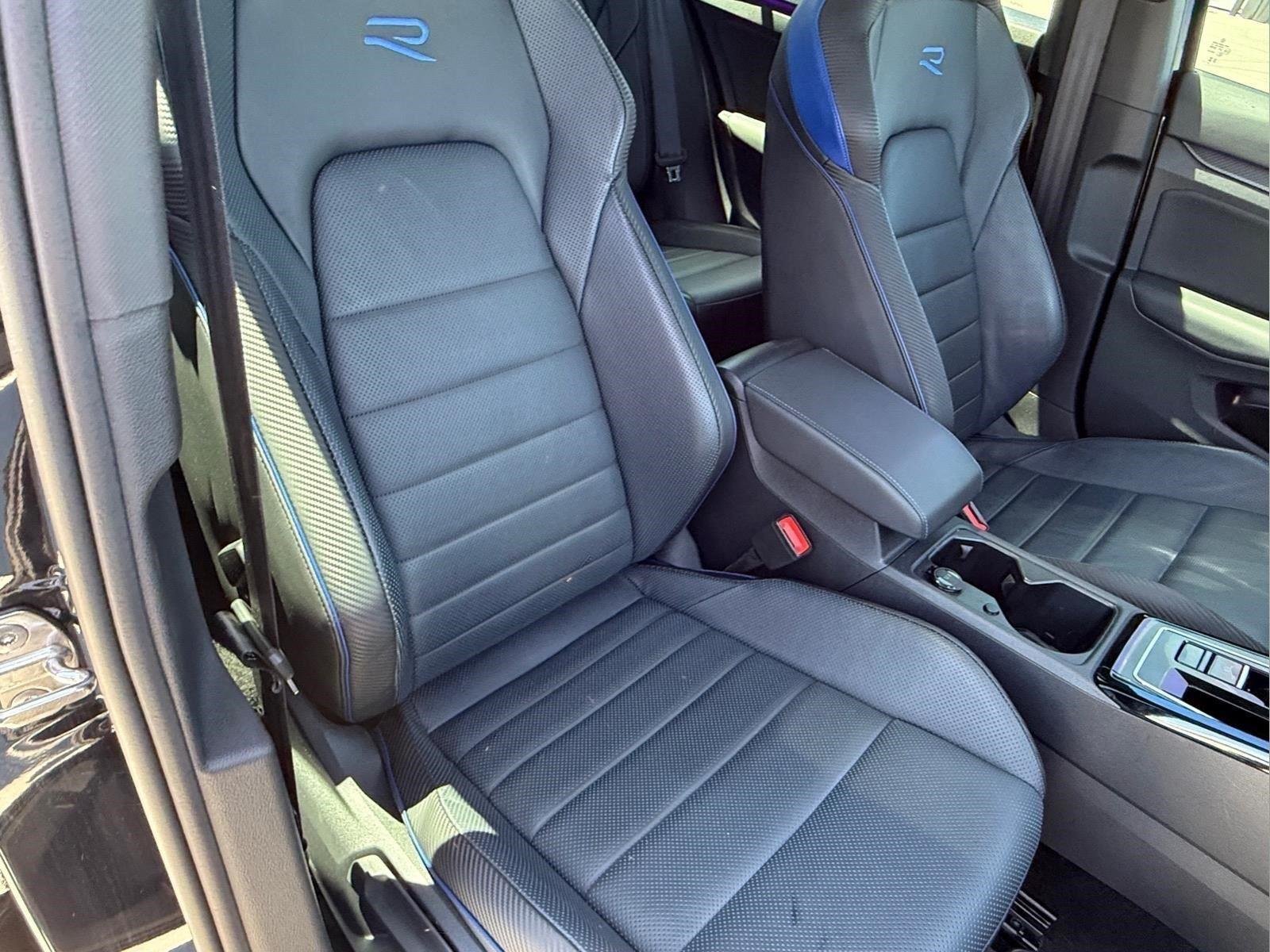 Used 2024 Deep Black Pearl Volkswagen 4Motion image 20