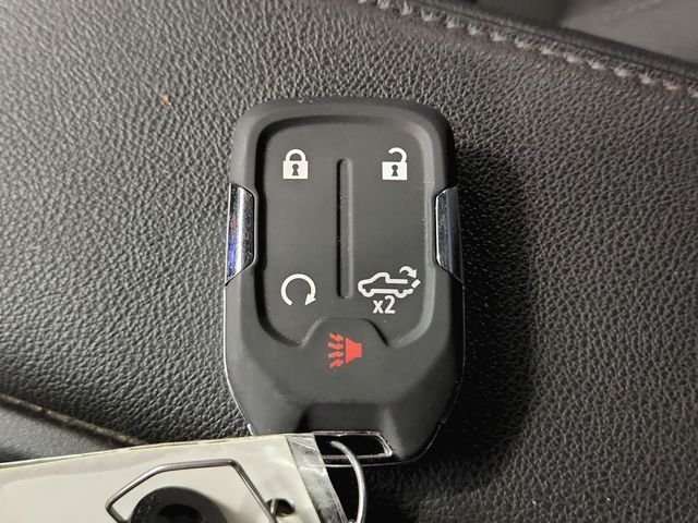 Used 2021 Gray Chevrolet LT image 25
