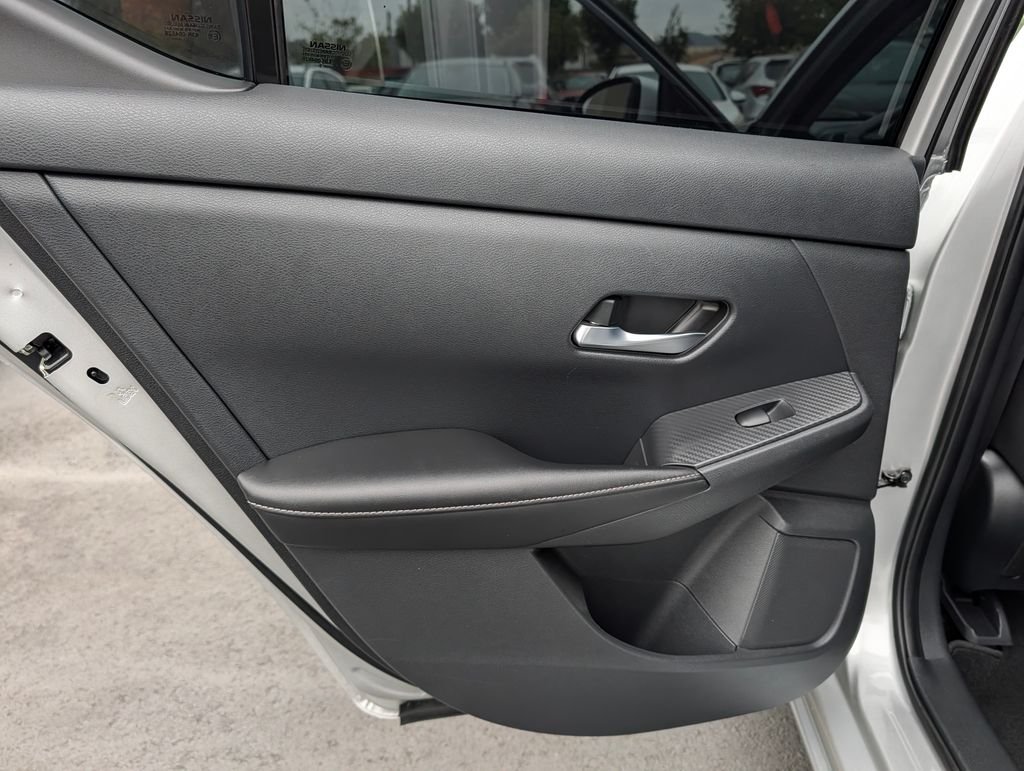 2022 Nissan Sentra SV - Photo 14