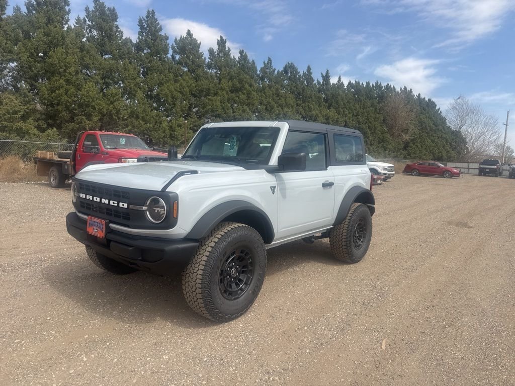 2026 Ford Bronco Base 4x4's photo