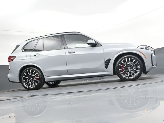 Used 2026 Gray BMW xDrive50e image 33