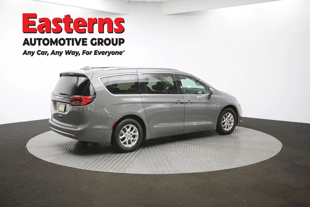 Used 2021 Gray Chrysler Touring L image 41