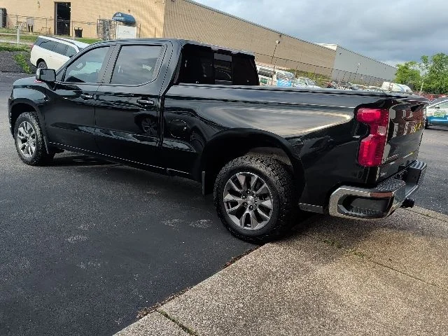 Used 2022 Black Chevrolet LT image 10