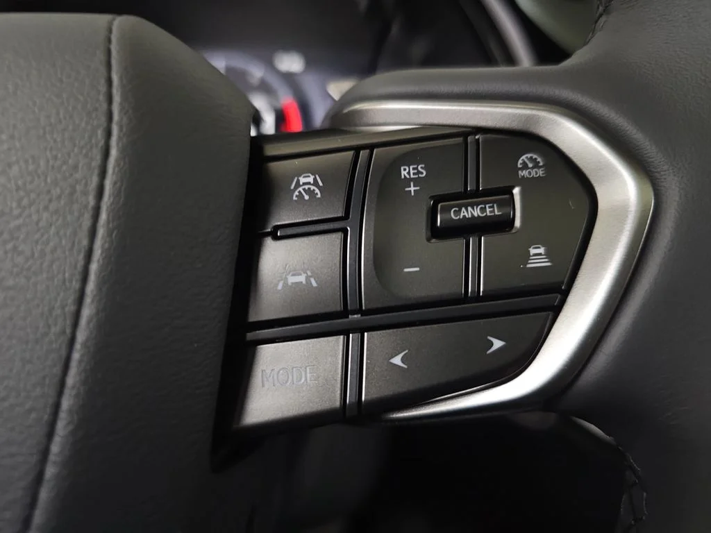 New 2026 Eminent White Pearl Lexus AWD image 18