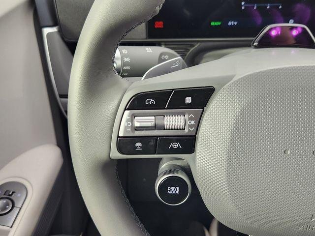 New 2026 White Hyundai SEL image 17