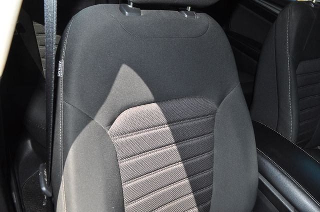 Used 2020 Black Ford SE image 20