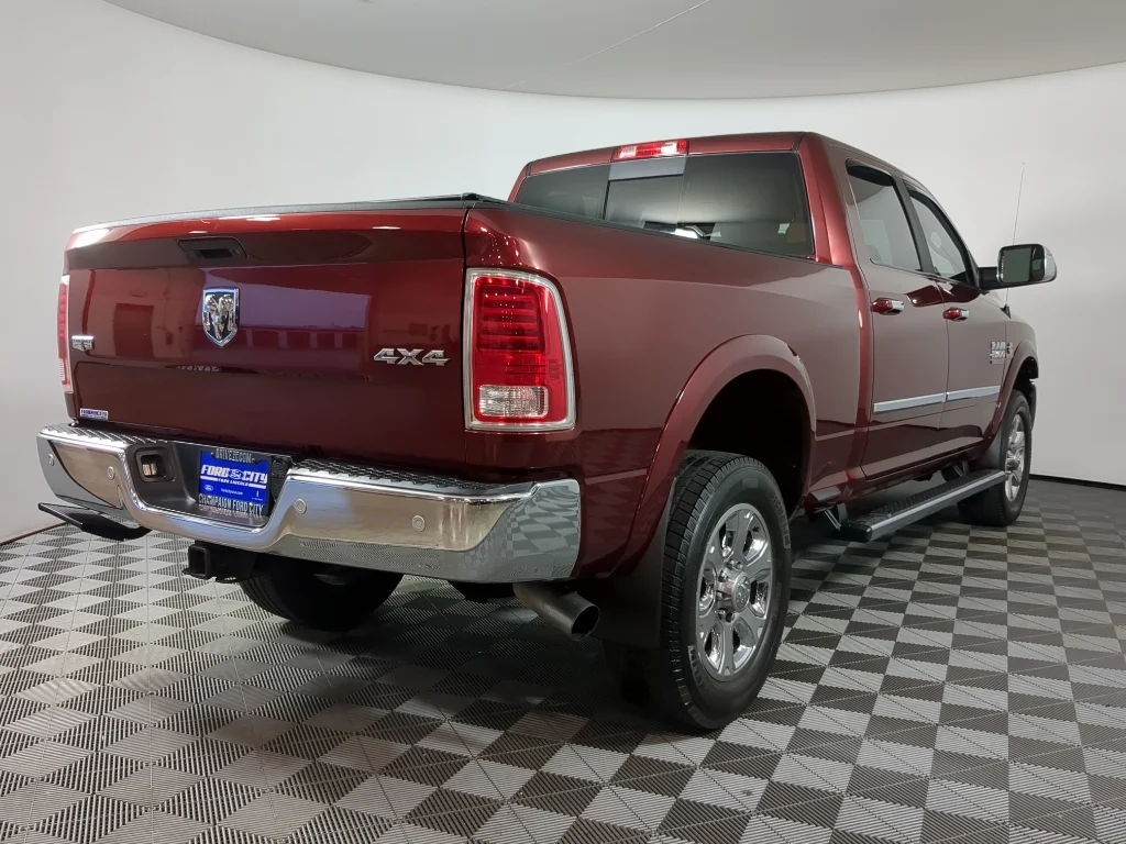 Used 2018 Red Ram Laramie image 9