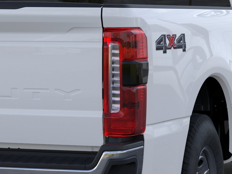 New 2026 Oxford White Ford F-250® XL image 43