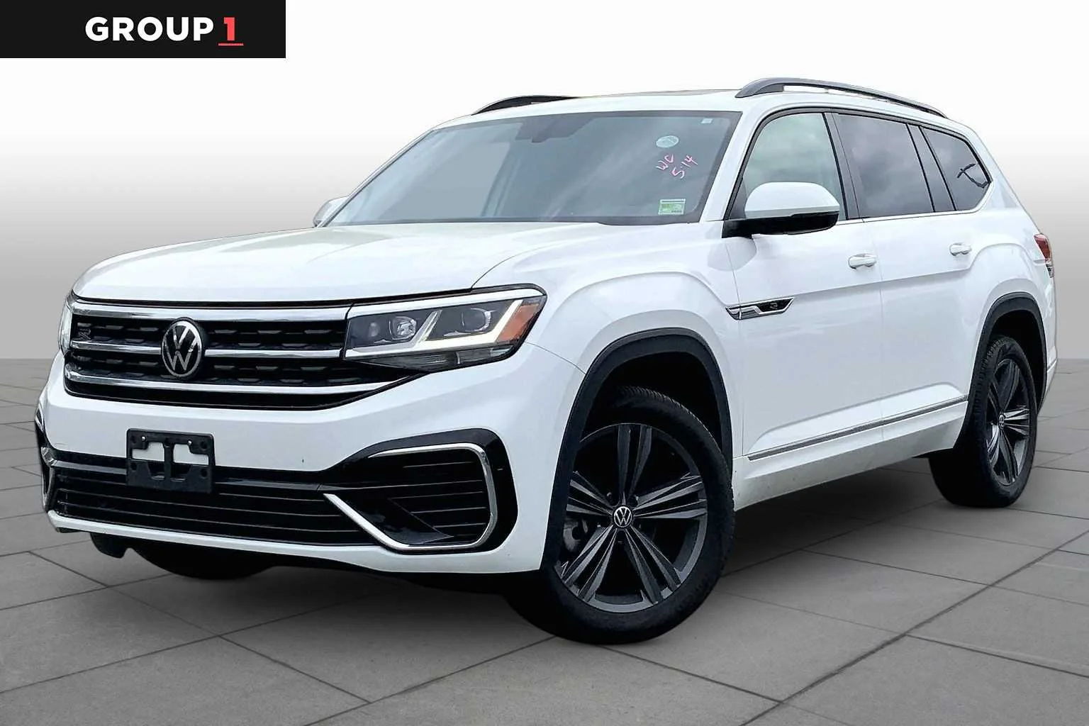 2021 Volkswagen Atlas 3.6L SE w/Tech R-Line 4MOTION's photo
