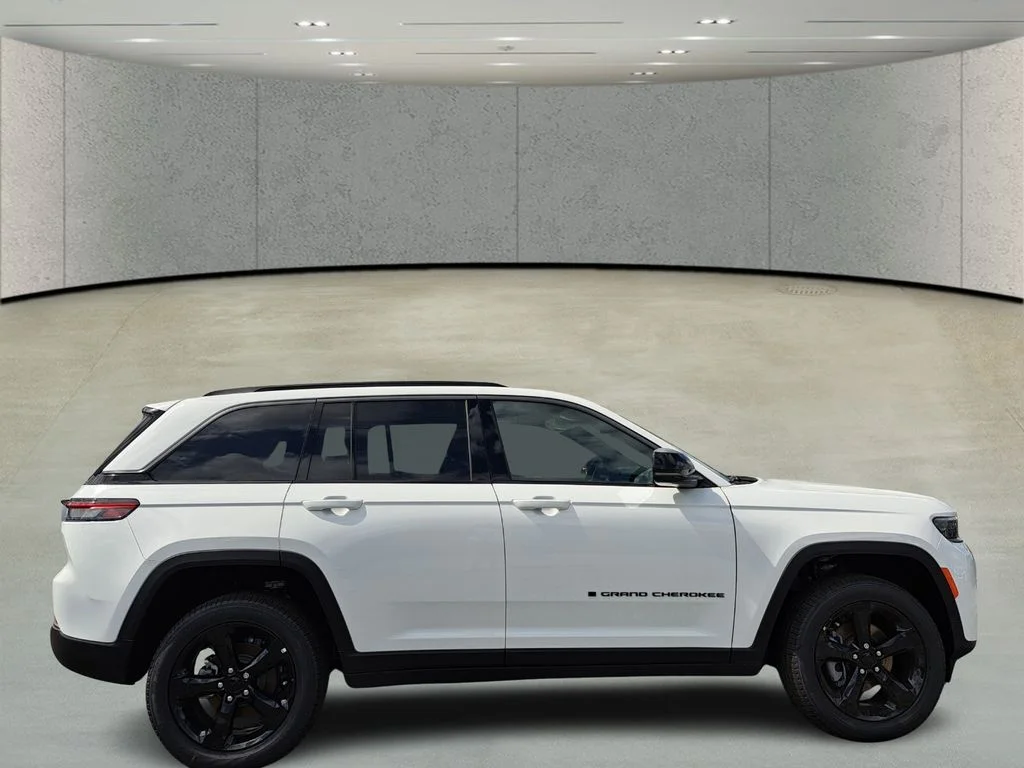 New 2026 White Jeep Limited image 3