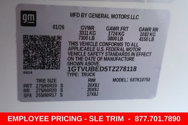 New 2026 Summit White GMC SLE image 29