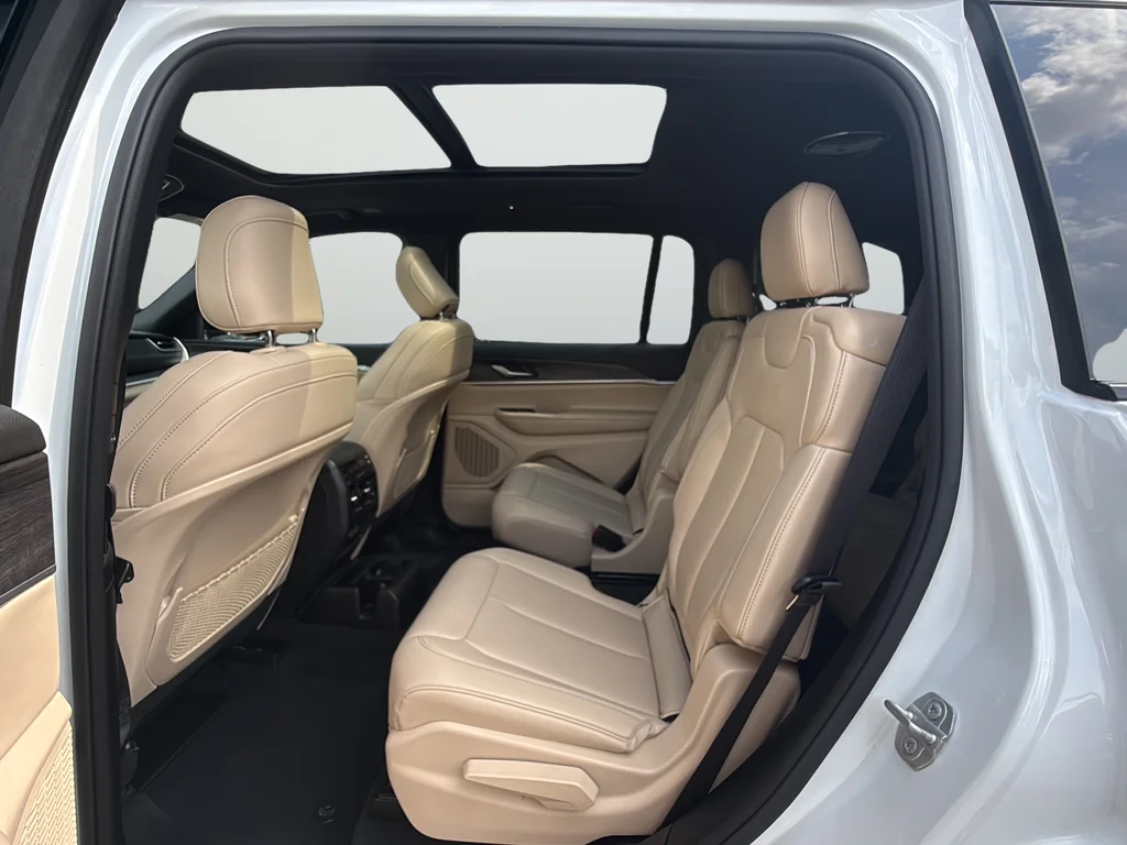 Used 2023 White Jeep Limited image 26