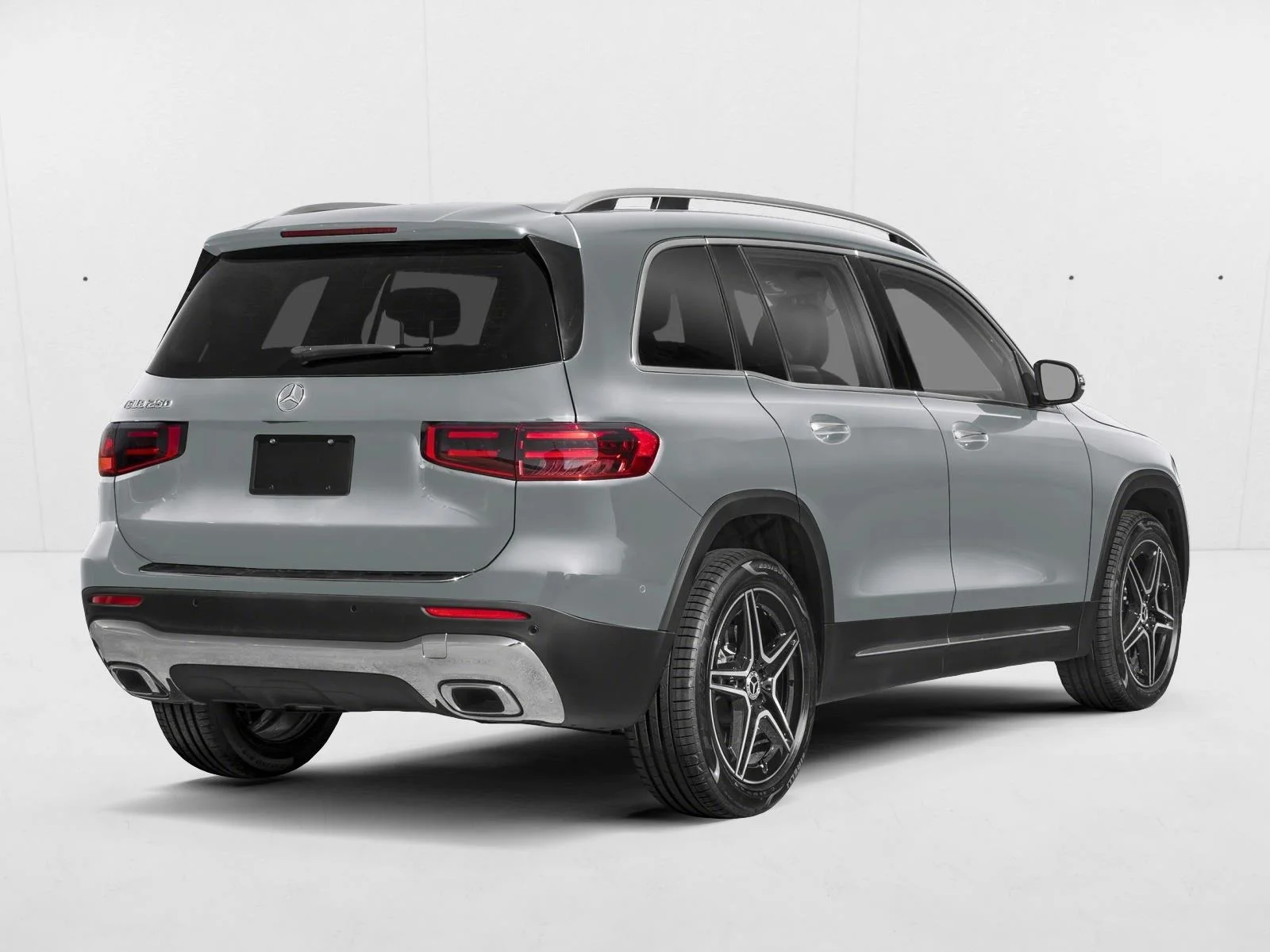 New 2026 Mountain Grey Metallic Mercedes-Benz GLB 250 image 2