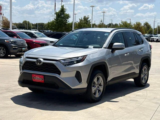 Certified Used 2025 SILVER SKY METALLIC Toyota XLE image 9