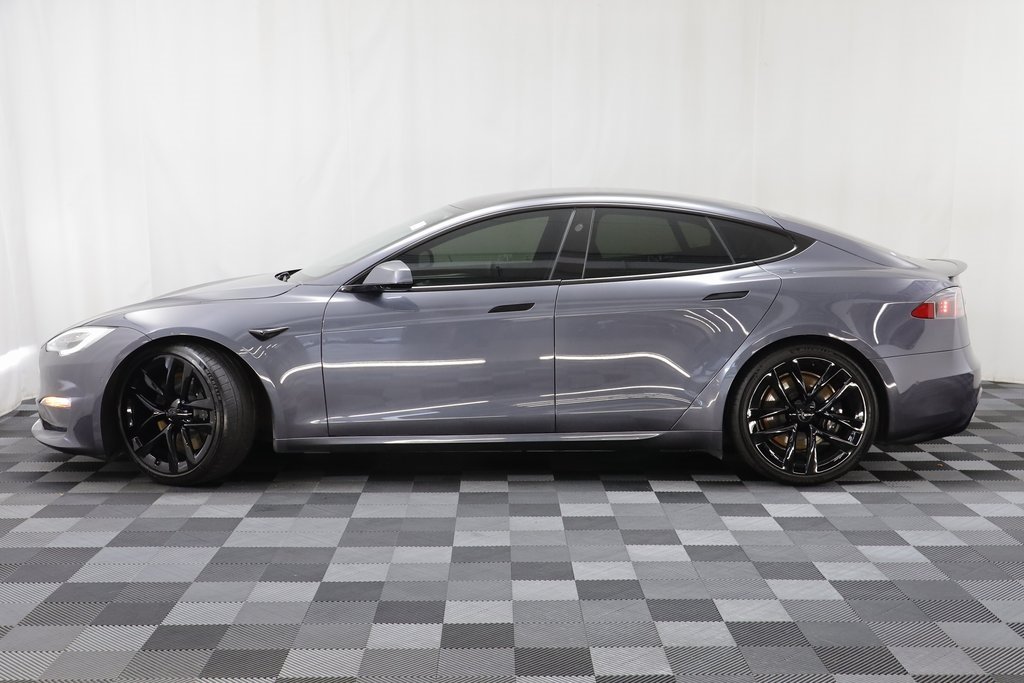 2021 Tesla Model S Plaid photo 3