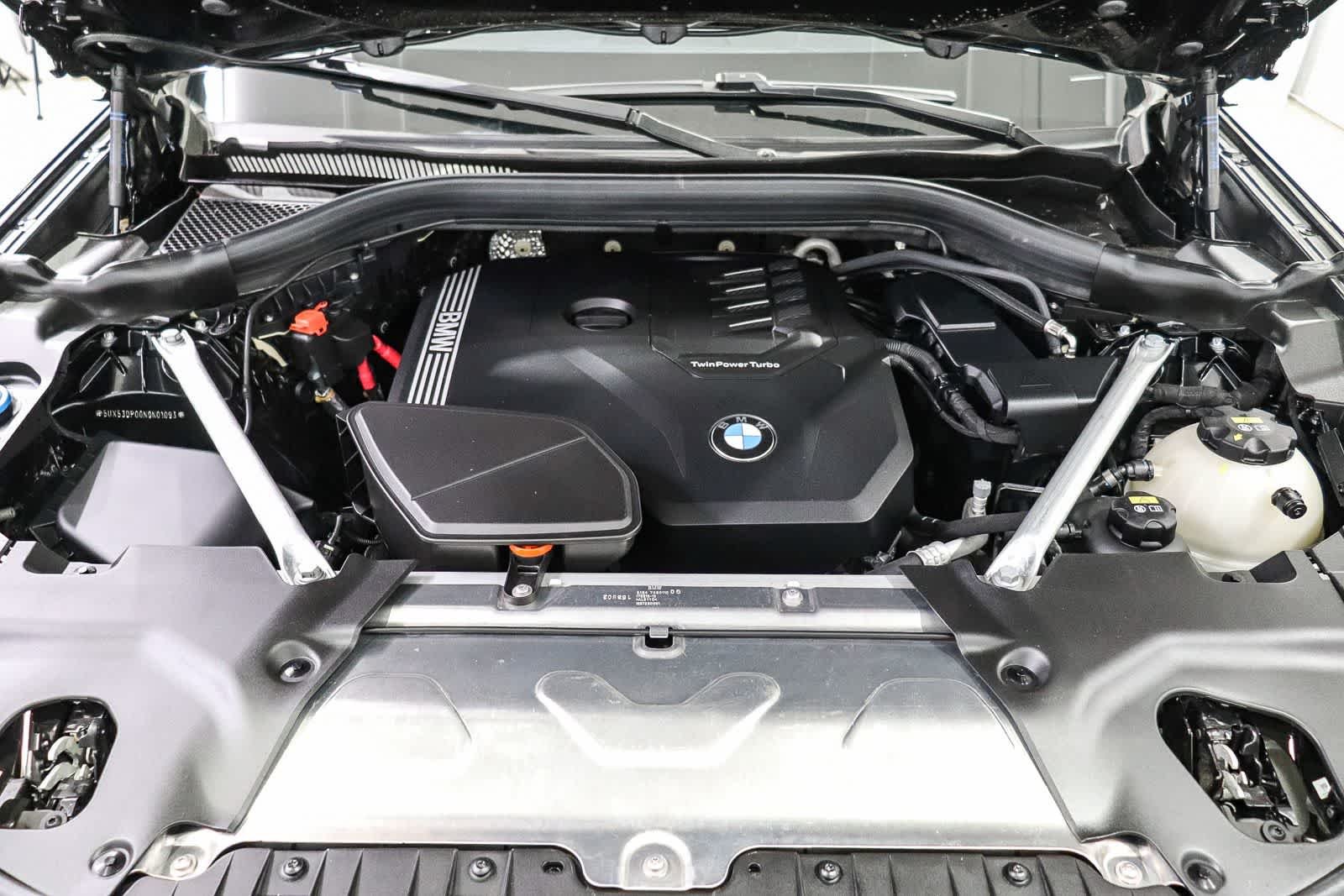 Used 2022 Black Sapphire Metallic BMW xDrive30i image 28