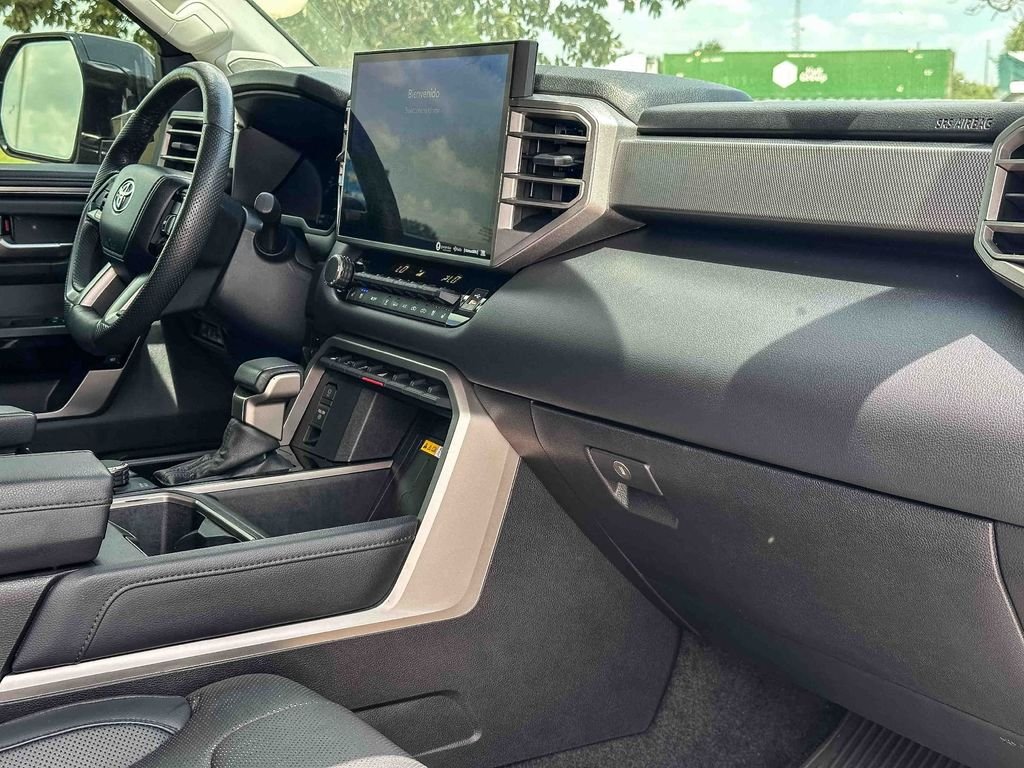 2024 Toyota Tundra Limited - Photo 20