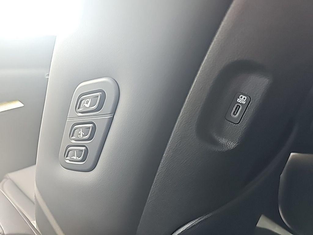 2026 Hyundai Palisade Calligraphy - Photo 44