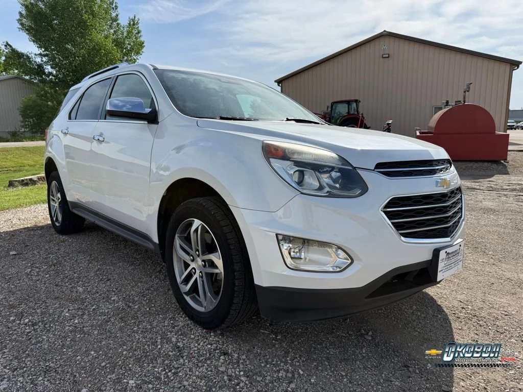 2017 Chevrolet Equinox AWD Premier's photo