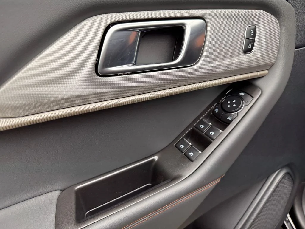 New 2026 Agate Black Metallic Ford Active image 10