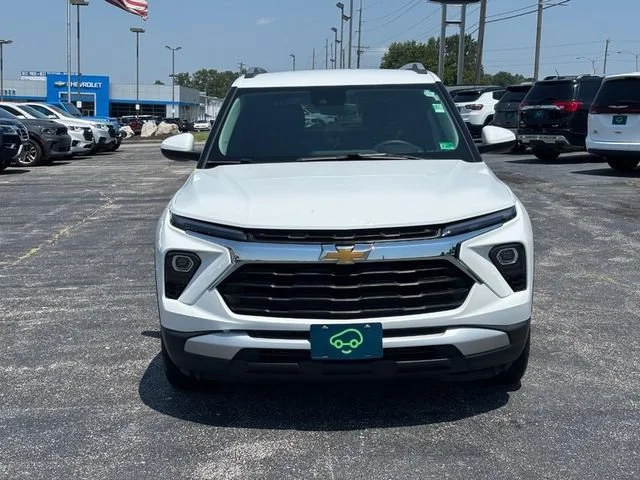 Certified Used 2024 Summit White Chevrolet LT image 8