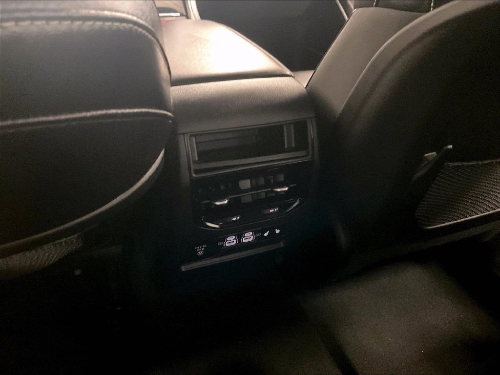 Used 2023 White Jeep 4xe image 28