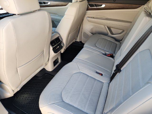 car-gallery-34