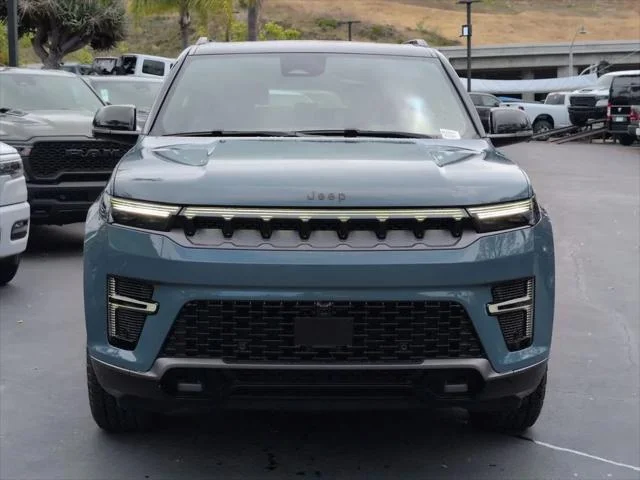 New 2026 Steel Blue Exterior Paint Jeep Grand Wagoneer image 2