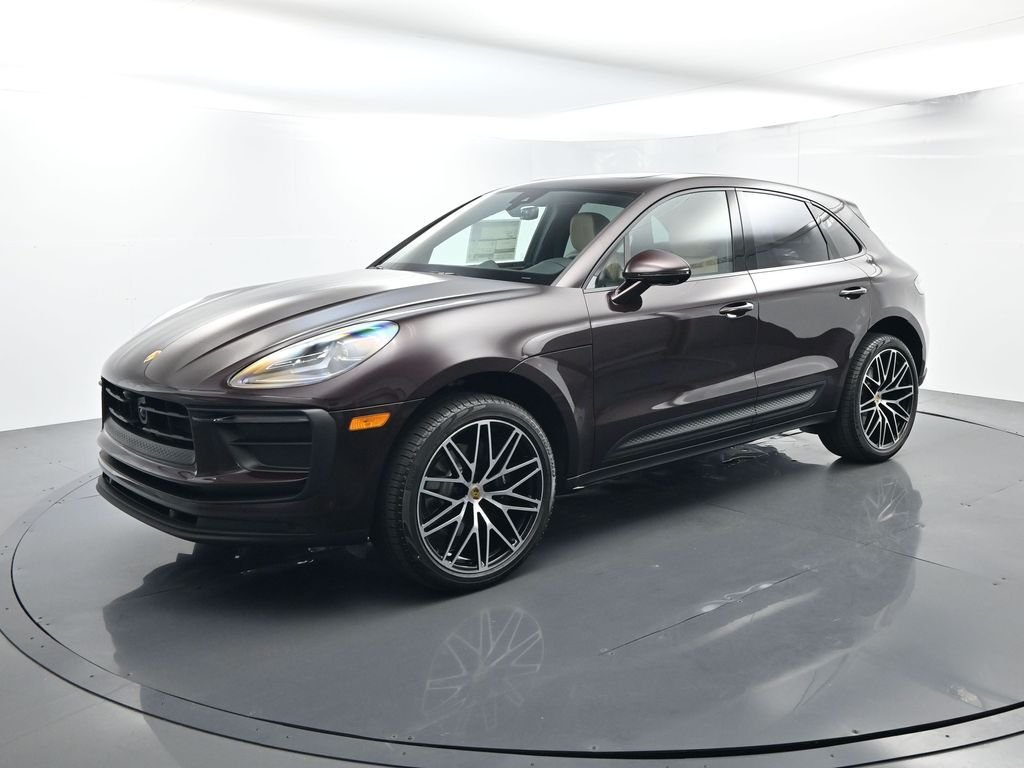 2026 Porsche Macan Base