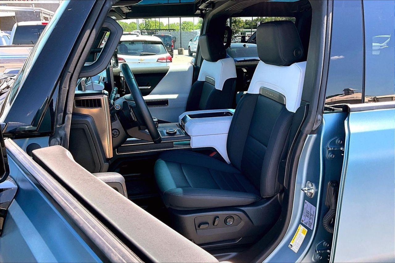 2024 GMC HUMMER EV 3X - Photo 23
