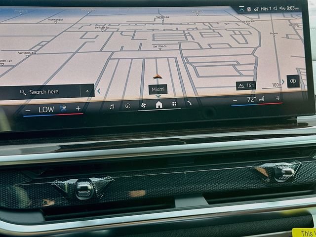 New 2027 White BMW xDrive40i image 9