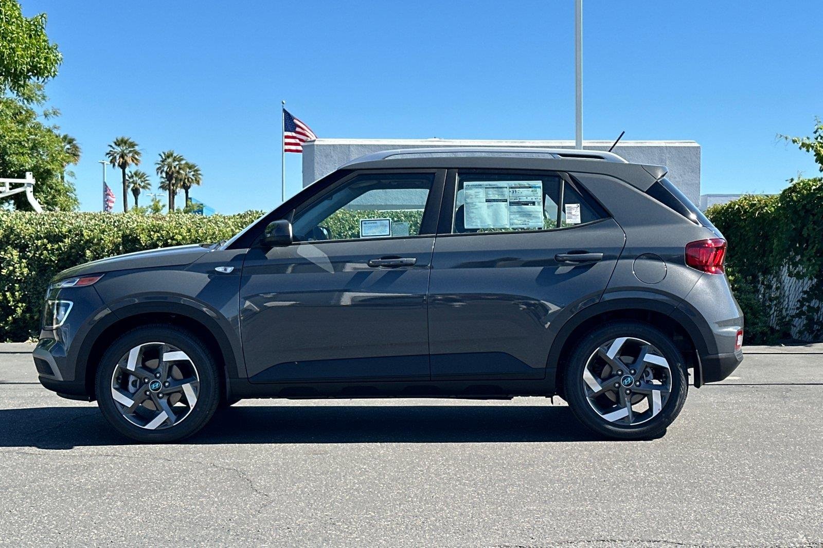 New 2026 Ecotronic Gray Hyundai SEL image 6