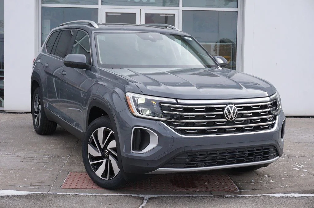 New 2026 Gray Volkswagen SEL image 4