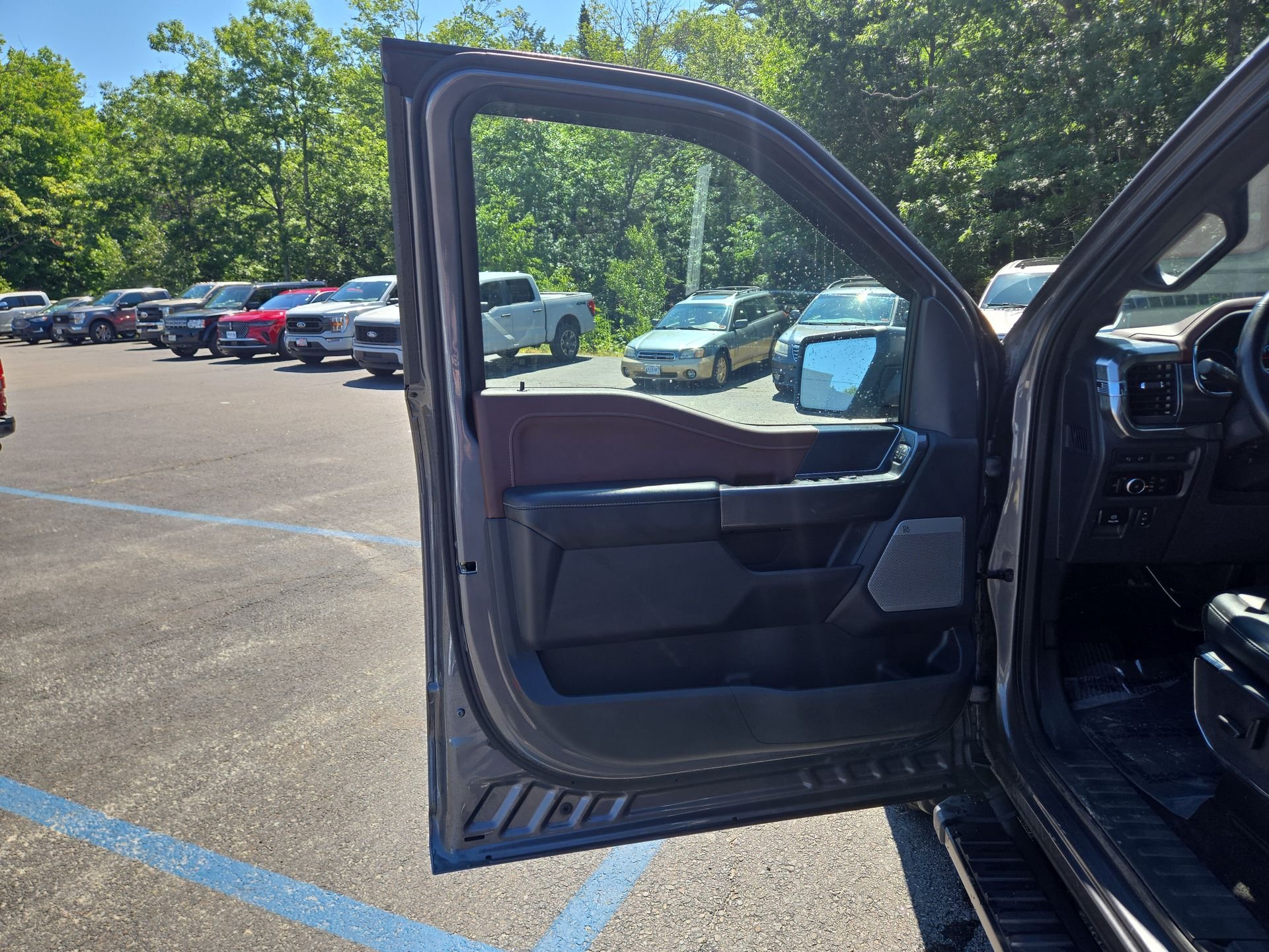 Used 2023 Gray Ford Lariat image 5