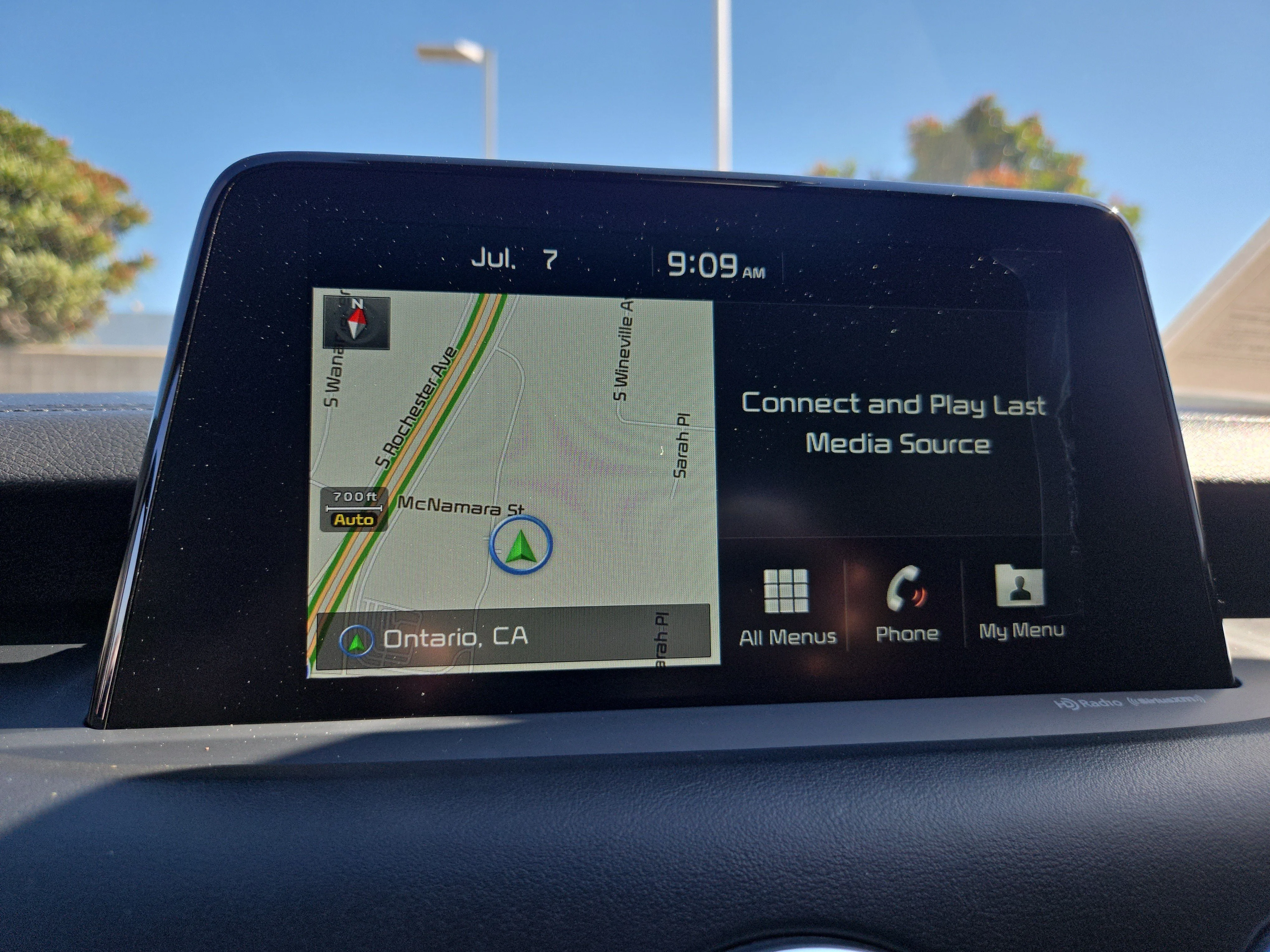Certified Used 2018 White Kia GT1 image 21