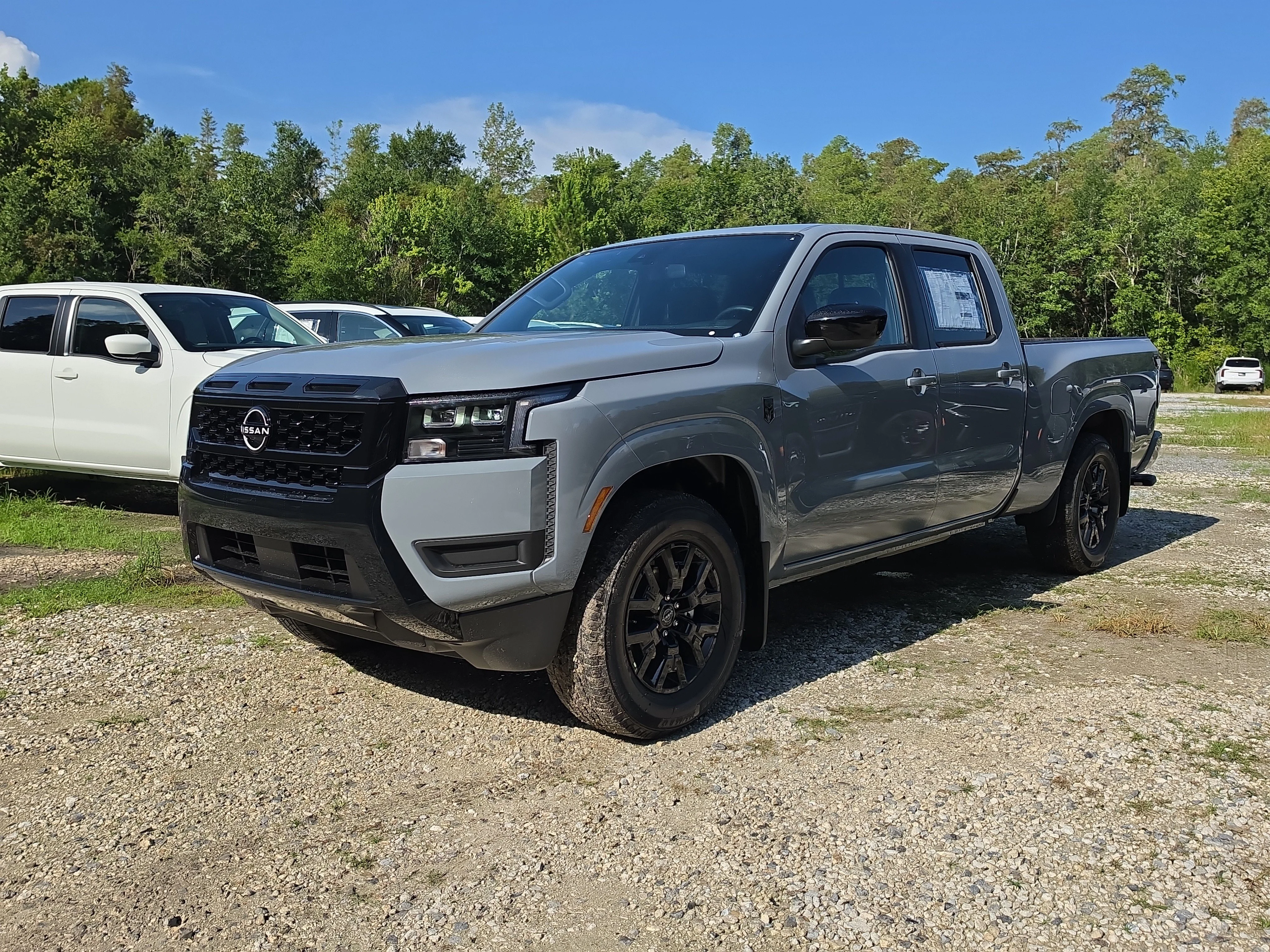New 2026 Boulder Gray Pearl Nissan Crew Cab SV Long Bed image 4