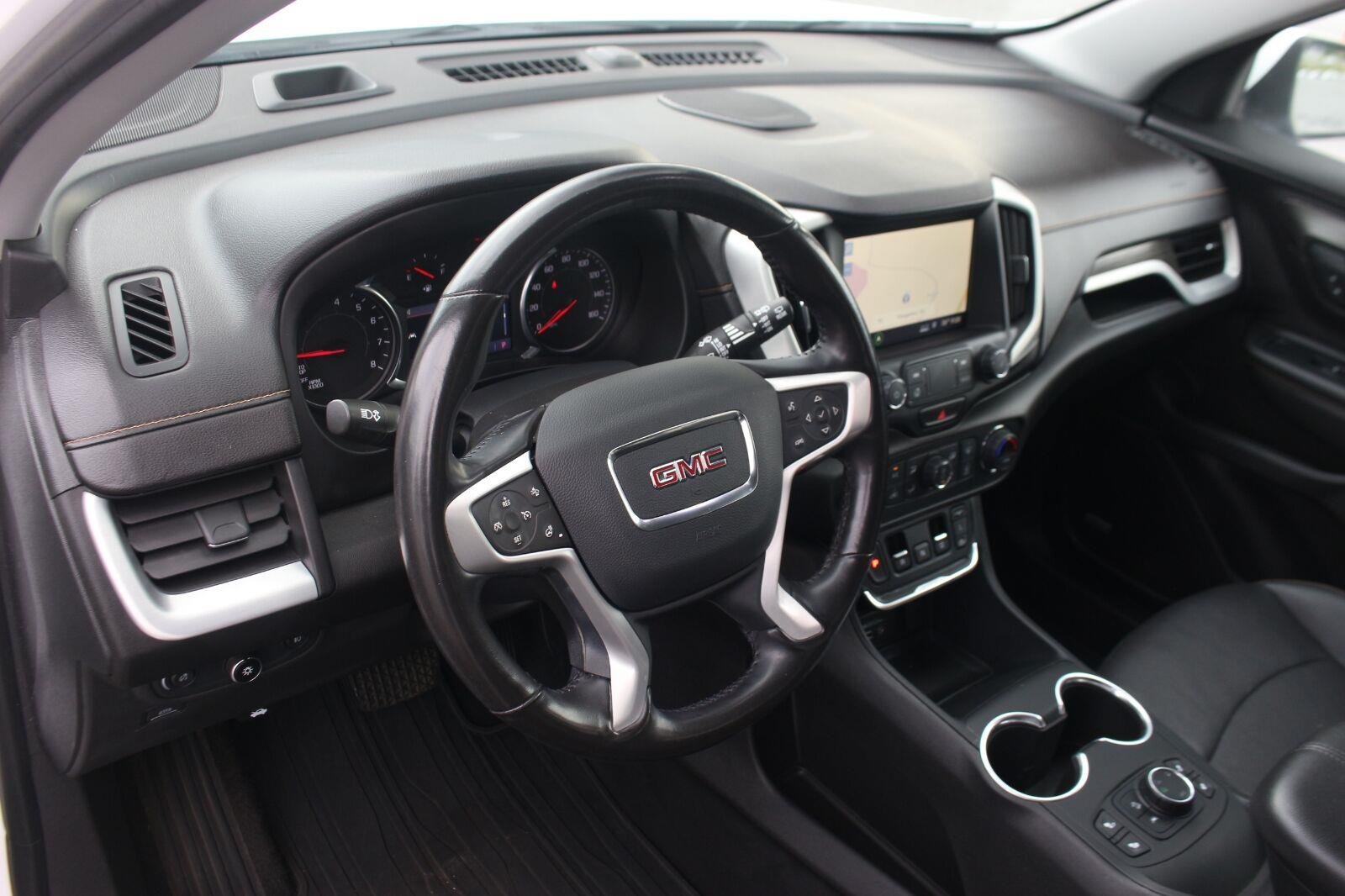 Used 2020 SUMMIT WHITE GMC SLT image 18