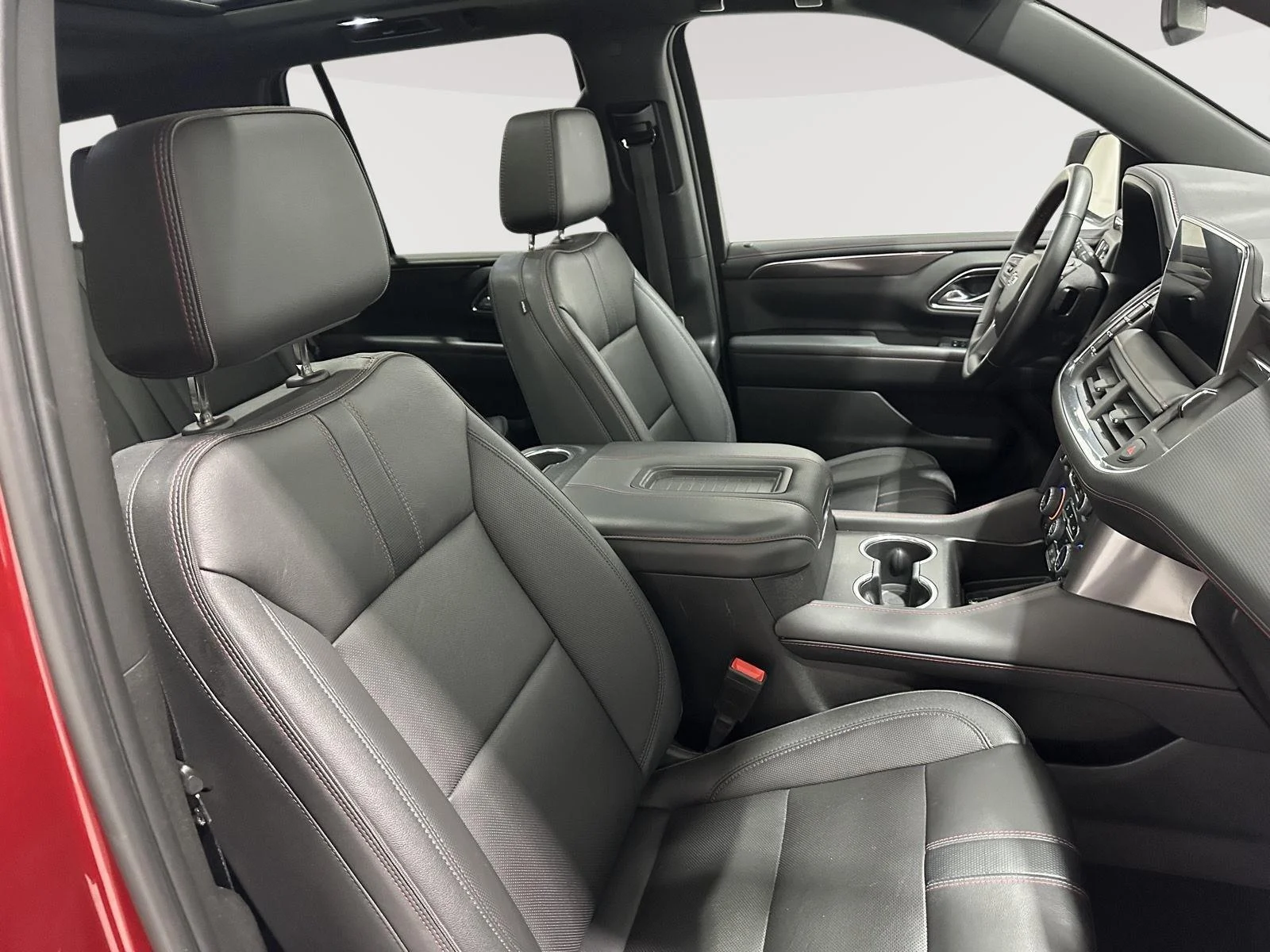 Used 2023 RADIANT RED TINTCOAT Chevrolet RST image 27
