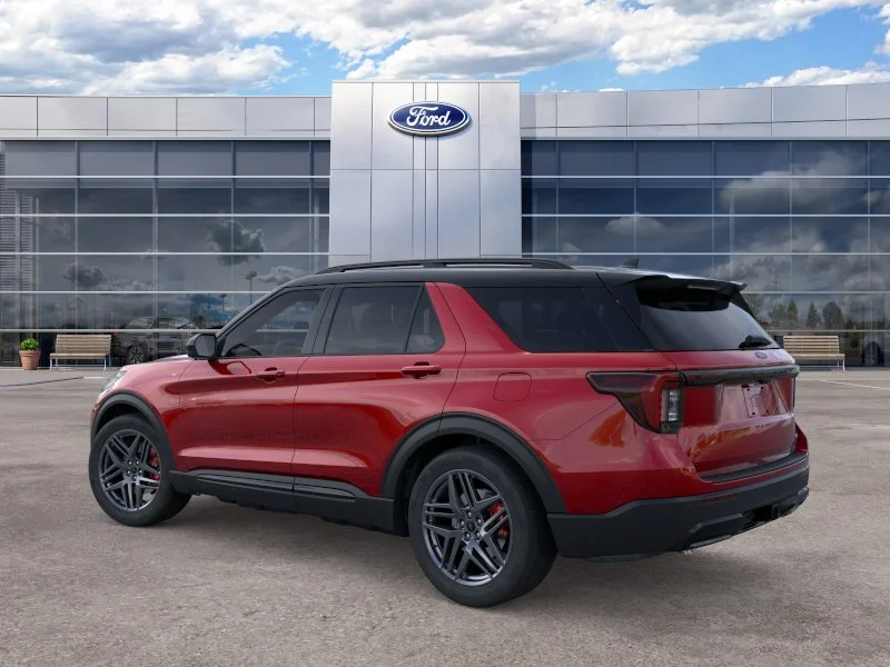 New 2026 Rapid Red Metallic Tinted Clearcoat Ford ST-Line image 4