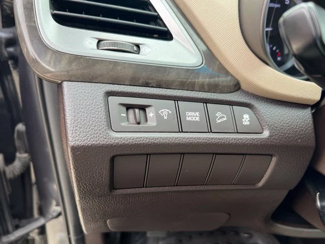 Used 2018 Gray Hyundai 2.4 Base image 13