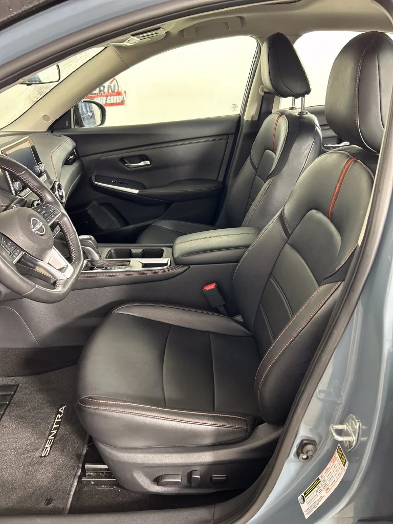Used 2024 Gray Nissan SR image 12
