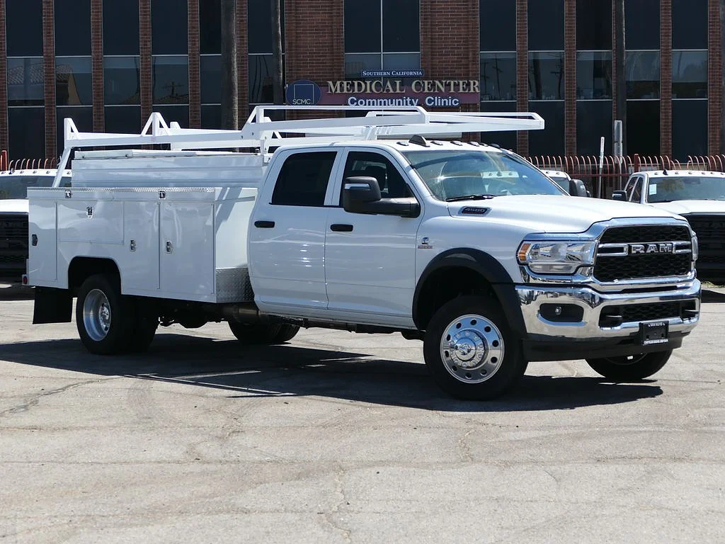 New 2024 Bright White Clearcoat RAM Tradesman/SLT image 1