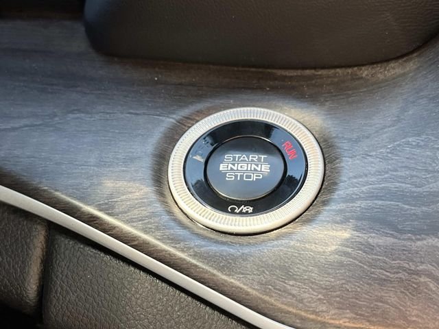 Used 2025 Gray Jeep Limited image 34