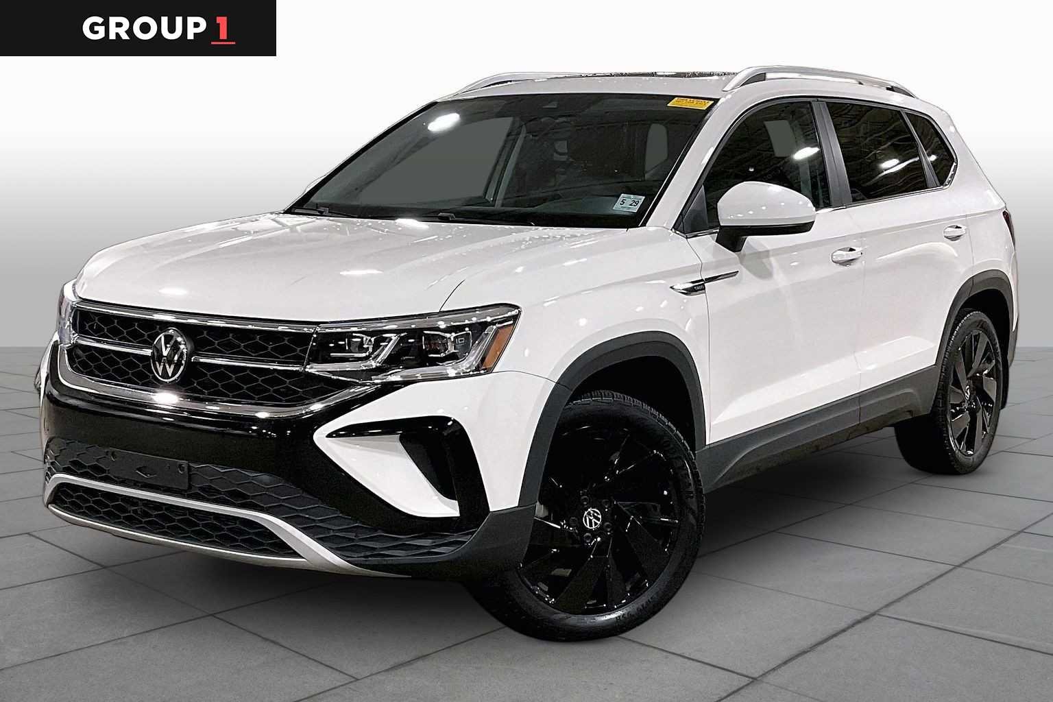 2024 Volkswagen Taos SEL