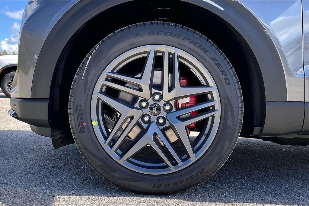 New 2026 Ford Explorer ST-Line 4D Sport Utility