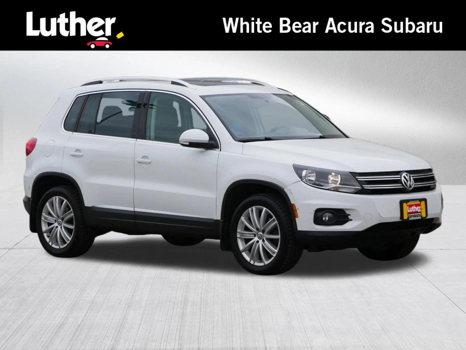 2015 Volkswagen Tiguan 2.0T S Auto 4WD's photo