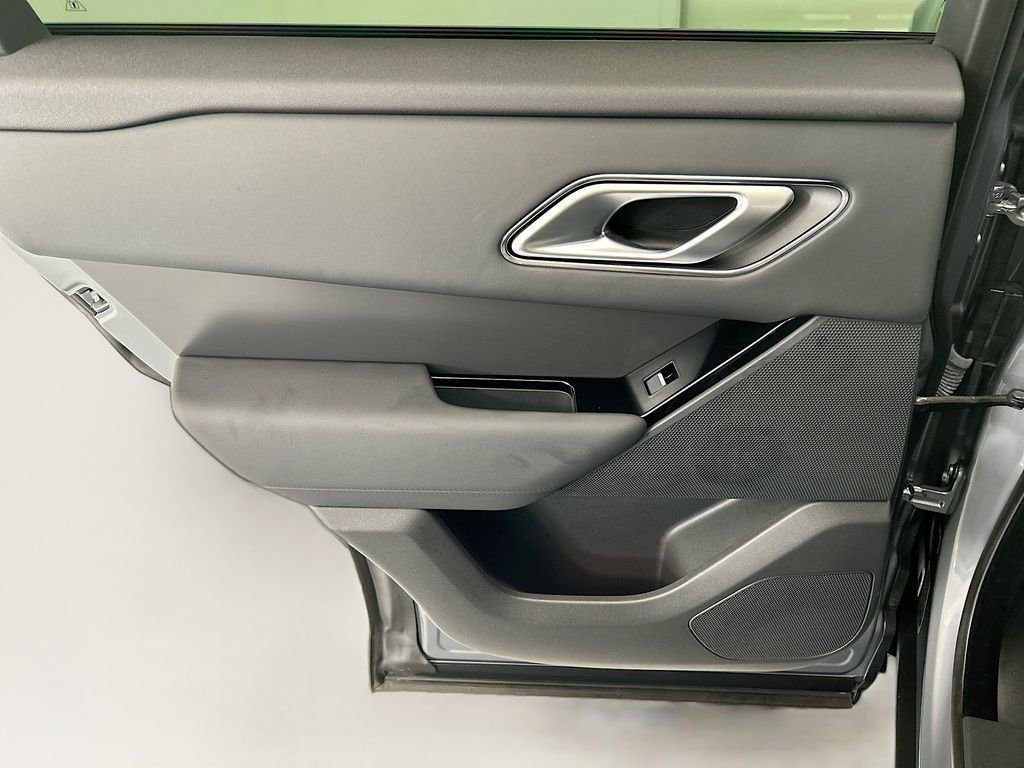 2026 Land Rover Range Rover Velar S - Photo 25