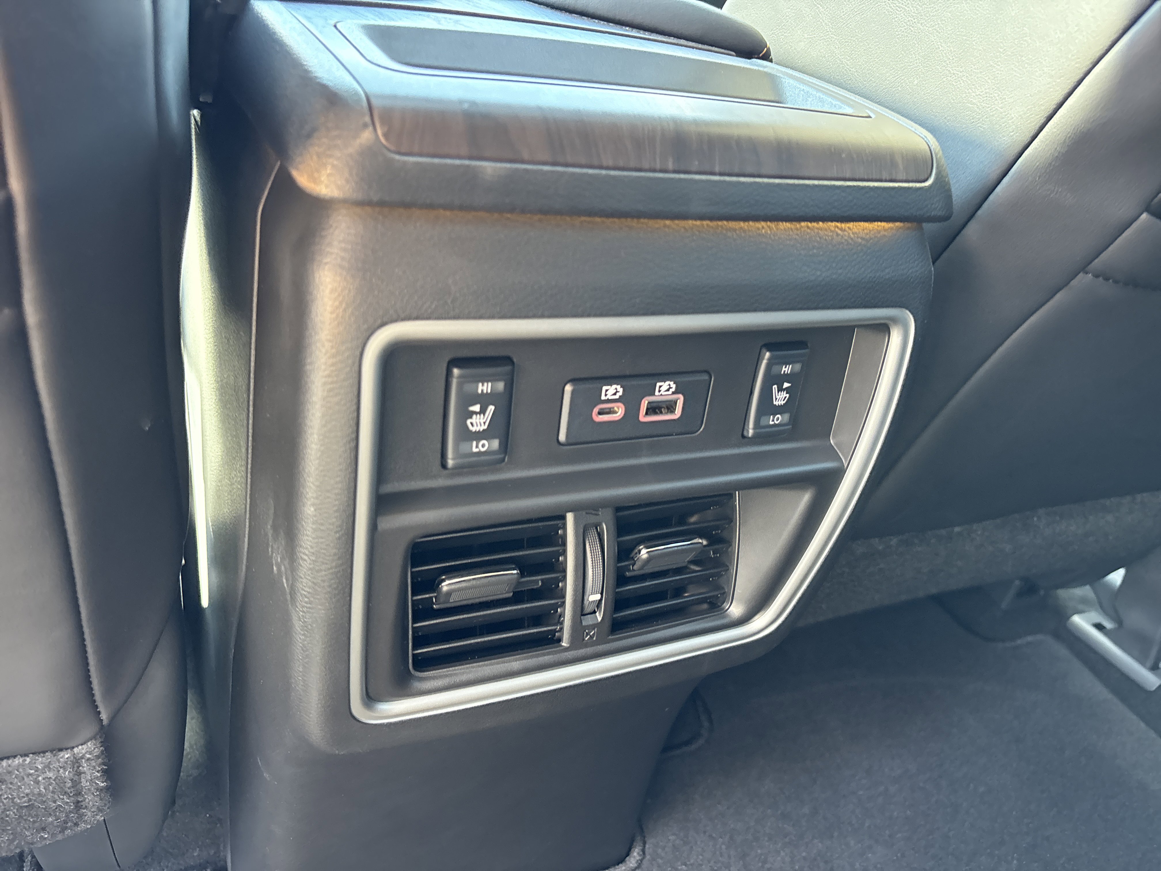 Certified Used 2021 Pearl White Tricoat Nissan Platinum AWD image 18